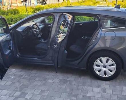 Серый Форд Фокус, объемом двигателя 2 л и пробегом 235 тыс. км за 13499 $, фото 10 на Automoto.ua