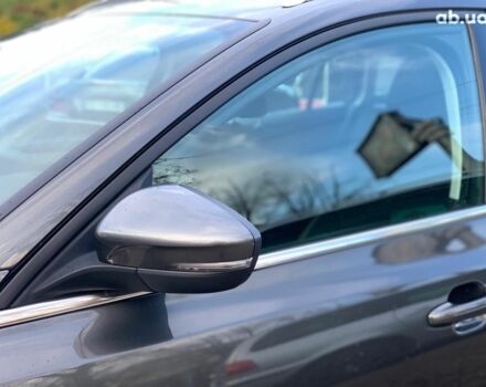 Сірий Форд Фокус, об'ємом двигуна 1.5 л та пробігом 137 тис. км за 15990 $, фото 8 на Automoto.ua