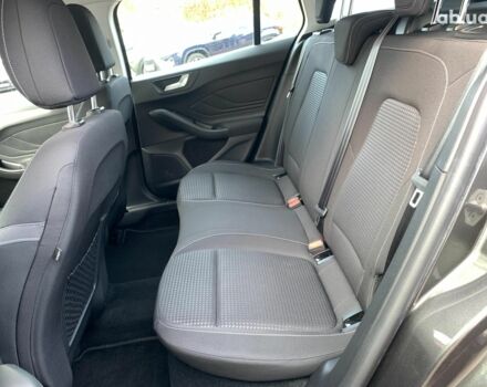 Сірий Форд Фокус, об'ємом двигуна 1.5 л та пробігом 137 тис. км за 15990 $, фото 25 на Automoto.ua