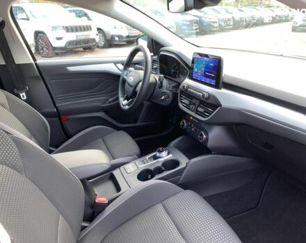 Сірий Форд Фокус, об'ємом двигуна 1.5 л та пробігом 137 тис. км за 15990 $, фото 22 на Automoto.ua