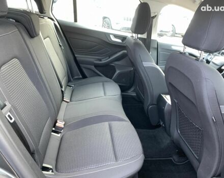 Сірий Форд Фокус, об'ємом двигуна 1.5 л та пробігом 137 тис. км за 15990 $, фото 24 на Automoto.ua