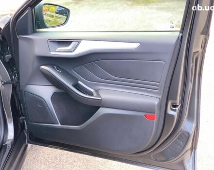 Сірий Форд Фокус, об'ємом двигуна 1.5 л та пробігом 137 тис. км за 15990 $, фото 21 на Automoto.ua