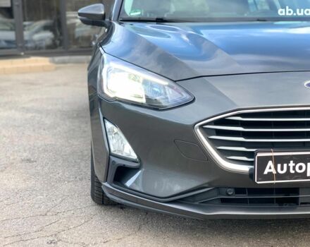 Сірий Форд Фокус, об'ємом двигуна 1.5 л та пробігом 137 тис. км за 15990 $, фото 10 на Automoto.ua
