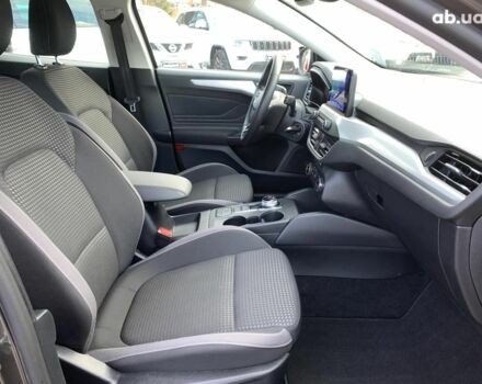 Сірий Форд Фокус, об'ємом двигуна 1.5 л та пробігом 137 тис. км за 15990 $, фото 23 на Automoto.ua