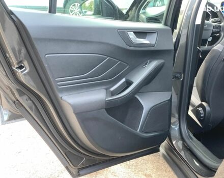 Сірий Форд Фокус, об'ємом двигуна 1.5 л та пробігом 137 тис. км за 15990 $, фото 16 на Automoto.ua