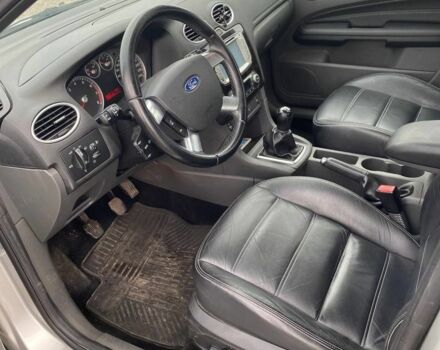 Серый Форд Фокус, объемом двигателя 1.8 л и пробегом 211 тыс. км за 4750 $, фото 6 на Automoto.ua