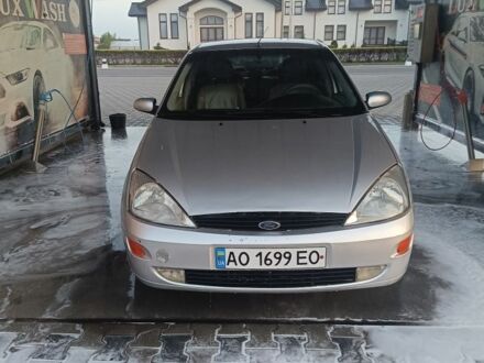 Серый Форд Фокус, объемом двигателя 0 л и пробегом 340 тыс. км за 2000 $, фото 1 на Automoto.ua