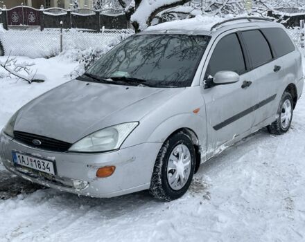 Сірий Форд Фокус, об'ємом двигуна 1.8 л та пробігом 250 тис. км за 1000 $, фото 1 на Automoto.ua