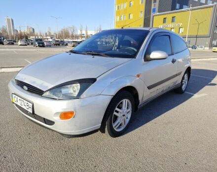Серый Форд Фокус, объемом двигателя 1.6 л и пробегом 300 тыс. км за 2450 $, фото 1 на Automoto.ua