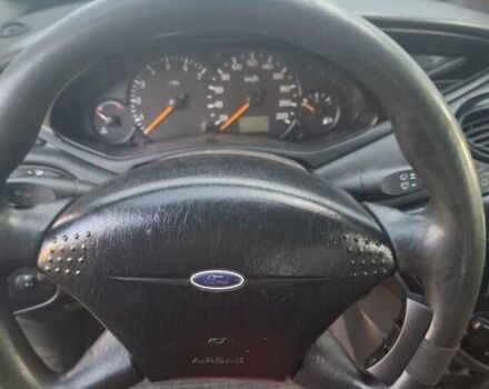 Сірий Форд Фокус, об'ємом двигуна 1.8 л та пробігом 225 тис. км за 2601 $, фото 1 на Automoto.ua