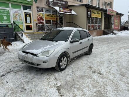 Сірий Форд Фокус, об'ємом двигуна 1.6 л та пробігом 250 тис. км за 1000 $, фото 1 на Automoto.ua