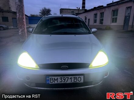 Серый Форд Фокус, объемом двигателя 1.8 л и пробегом 400 тыс. км за 2100 $, фото 1 на Automoto.ua
