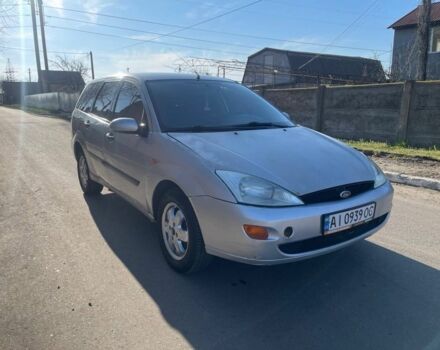 Серый Форд Фокус, объемом двигателя 1.8 л и пробегом 410 тыс. км за 2400 $, фото 1 на Automoto.ua