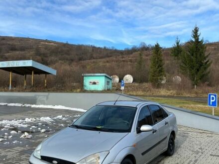 Серый Форд Фокус, объемом двигателя 1.6 л и пробегом 170 тыс. км за 1700 $, фото 1 на Automoto.ua