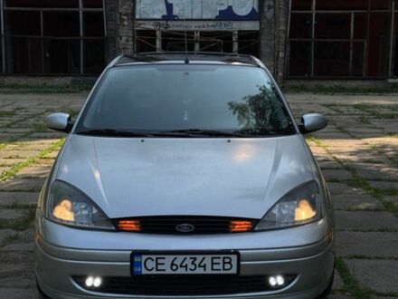 Форд Фокус 2001 в Черновцах на Automoto.ua Серый Форд Фокус, объемом двигателя 2 л и пробегом 230 тыс. км за 2500 $, фото 1 на Automoto.ua