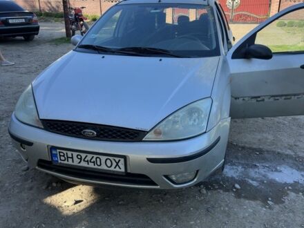 Форд Фокус 2002 в Черновцах на Automoto.ua Серый Форд Фокус, объемом двигателя 1.8 л и пробегом 215 тыс. км за 1500 $, фото 1 на Automoto.ua
