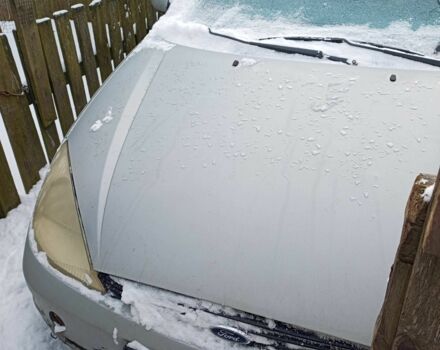 Серый Форд Фокус, объемом двигателя 1.8 л и пробегом 400 тыс. км за 750 $, фото 1 на Automoto.ua