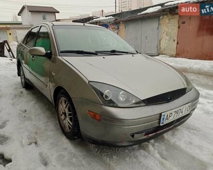 Серый Форд Фокус, объемом двигателя 1.7 л и пробегом 417 тыс. км за 2400 $, фото 1 на Automoto.ua