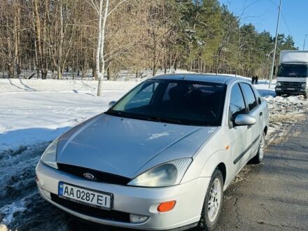 Серый Форд Фокус, объемом двигателя 2 л и пробегом 246 тыс. км за 2650 $, фото 1 на Automoto.ua