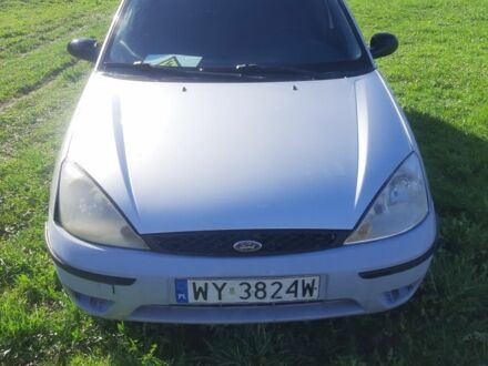 Форд Фокус 2002 в Ужгороде на Automoto.ua Серый Форд Фокус, объемом двигателя 1 л и пробегом 250 тыс. км за 550 $, фото 1 на Automoto.ua