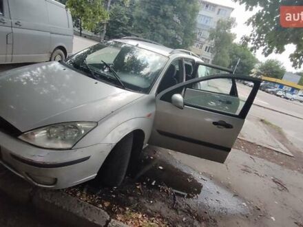 Серый Форд Фокус, объемом двигателя 1.8 л и пробегом 300 тыс. км за 3200 $, фото 1 на Automoto.ua