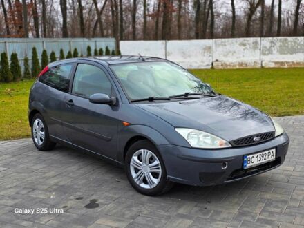 Серый Форд Фокус, объемом двигателя 1.8 л и пробегом 275 тыс. км за 1999 $, фото 1 на Automoto.ua
