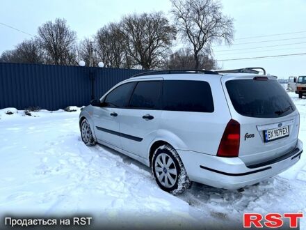Серый Форд Фокус, объемом двигателя 1.8 л и пробегом 330 тыс. км за 2900 $, фото 1 на Automoto.ua