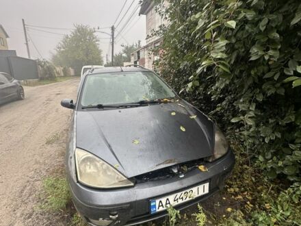 Серый Форд Фокус, объемом двигателя 1.8 л и пробегом 200 тыс. км за 800 $, фото 1 на Automoto.ua