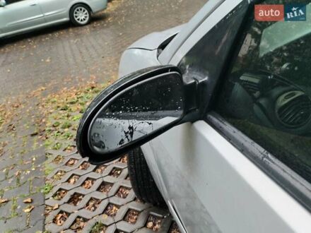 Форд Фокус 2002 у Івано-Франківську на Automoto.ua Сірий Форд Фокус, об'ємом двигуна 2 л та пробігом 148 тис. км за 2650 $, фото 1 на Automoto.ua