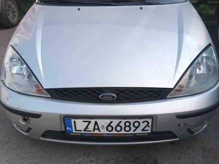Форд Фокус 2002 в Кропивницком (Кировограде) на Automoto.ua Серый Форд Фокус, объемом двигателя 1.8 л и пробегом 300 тыс. км за 1200 $, фото 1 на Automoto.ua