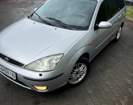 Серый Форд Фокус, объемом двигателя 1.6 л и пробегом 180 тыс. км за 3500 $, фото 1 на Automoto.ua