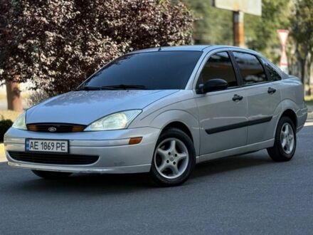 Форд Фокус 2003 в Днепре (Днепропетровске) на Automoto.ua Серый Форд Фокус, объемом двигателя 2 л и пробегом 250 тыс. км за 2999 $, фото 1 на Automoto.ua