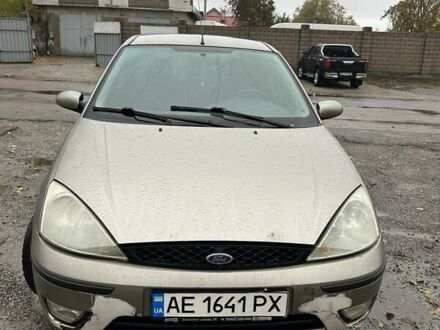 Серый Форд Фокус, объемом двигателя 1.4 л и пробегом 333 тыс. км за 3000 $, фото 1 на Automoto.ua