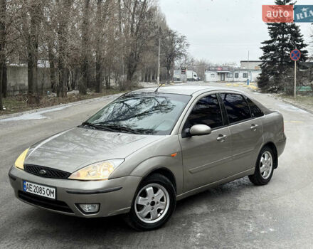 Серый Форд Фокус, объемом двигателя 1.6 л и пробегом 290 тыс. км за 3499 $, фото 1 на Automoto.ua