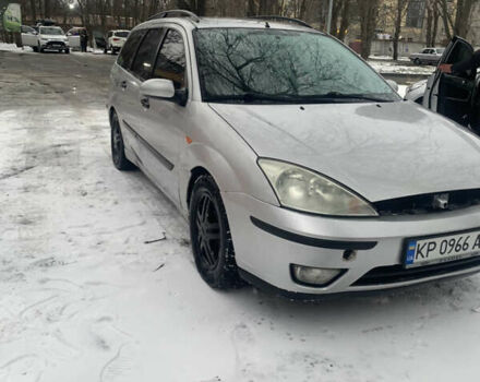 Серый Форд Фокус, объемом двигателя 1.6 л и пробегом 470 тыс. км за 2800 $, фото 1 на Automoto.ua