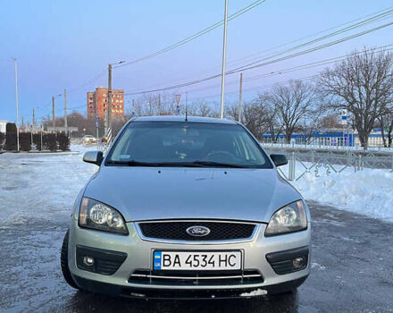 Серый Форд Фокус, объемом двигателя 1.56 л и пробегом 279 тыс. км за 3000 $, фото 1 на Automoto.ua