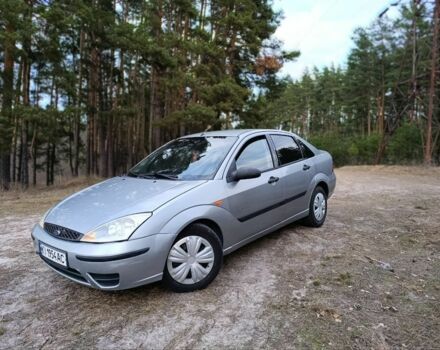 Серый Форд Фокус, объемом двигателя 1.6 л и пробегом 279 тыс. км за 3900 $, фото 1 на Automoto.ua