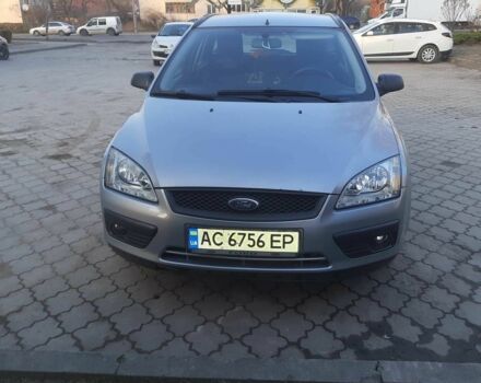 Серый Форд Фокус, объемом двигателя 1.6 л и пробегом 236 тыс. км за 3400 $, фото 1 на Automoto.ua