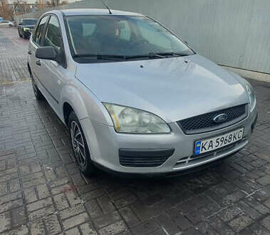 Сірий Форд Фокус, об'ємом двигуна 1.6 л та пробігом 214 тис. км за 3600 $, фото 1 на Automoto.ua