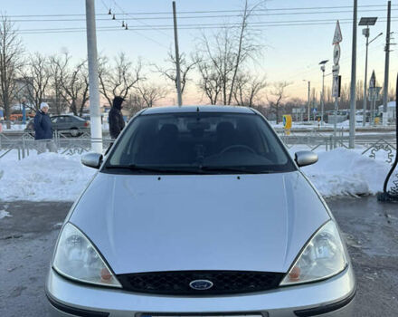 Серый Форд Фокус, объемом двигателя 1.6 л и пробегом 240 тыс. км за 3500 $, фото 1 на Automoto.ua