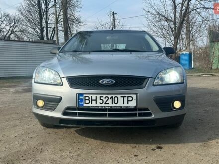 Серый Форд Фокус, объемом двигателя 1.6 л и пробегом 184 тыс. км за 4300 $, фото 1 на Automoto.ua