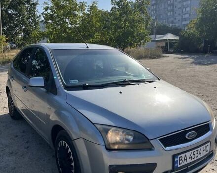 Сірий Форд Фокус, об'ємом двигуна 1.6 л та пробігом 295 тис. км за 3500 $, фото 1 на Automoto.ua