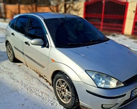 Серый Форд Фокус, объемом двигателя 1.8 л и пробегом 304 тыс. км за 3200 $, фото 1 на Automoto.ua