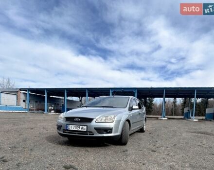 Серый Форд Фокус, объемом двигателя 1.6 л и пробегом 294 тыс. км за 4200 $, фото 1 на Automoto.ua