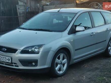 Форд Фокус 2005 в Береговом на Automoto.ua Серый Форд Фокус, объемом двигателя 2 л и пробегом 285 тыс. км за 4299 $, фото 1 на Automoto.ua