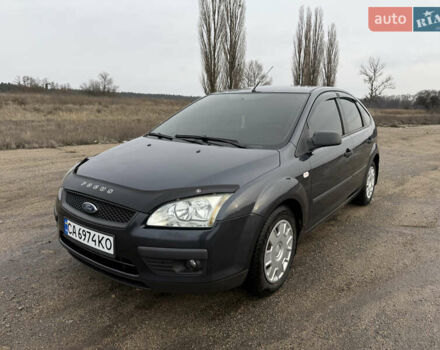 Сірий Форд Фокус, об'ємом двигуна 1.6 л та пробігом 155 тис. км за 5300 $, фото 1 на Automoto.ua