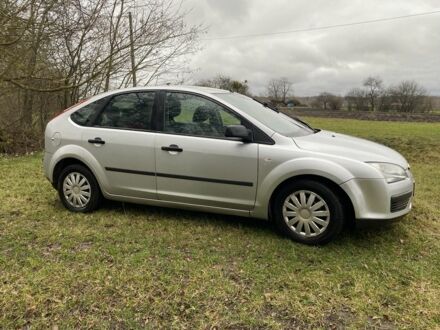 Сірий Форд Фокус, об'ємом двигуна 1.6 л та пробігом 230 тис. км за 3800 $, фото 1 на Automoto.ua