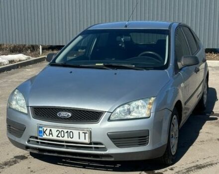 Серый Форд Фокус, объемом двигателя 1.6 л и пробегом 322 тыс. км за 4000 $, фото 1 на Automoto.ua