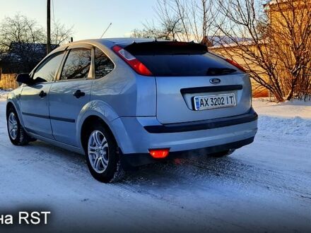 Сірий Форд Фокус, об'ємом двигуна 1.4 л та пробігом 257 тис. км за 4500 $, фото 1 на Automoto.ua