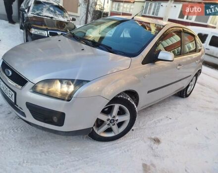 Сірий Форд Фокус, об'ємом двигуна 1.6 л та пробігом 204 тис. км за 3600 $, фото 1 на Automoto.ua